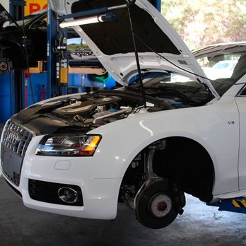 Reliable Car Mechanic and AC Repair Services in Riyadh